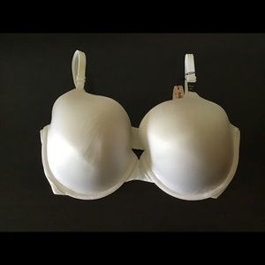 NEW White Victoria’s Secret Uplift Semi Demi